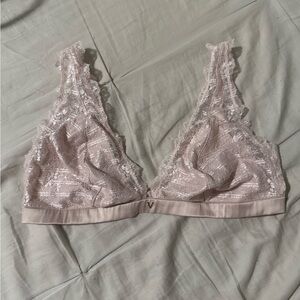 Victoria's Secret Lace Bralette in Soft Pink